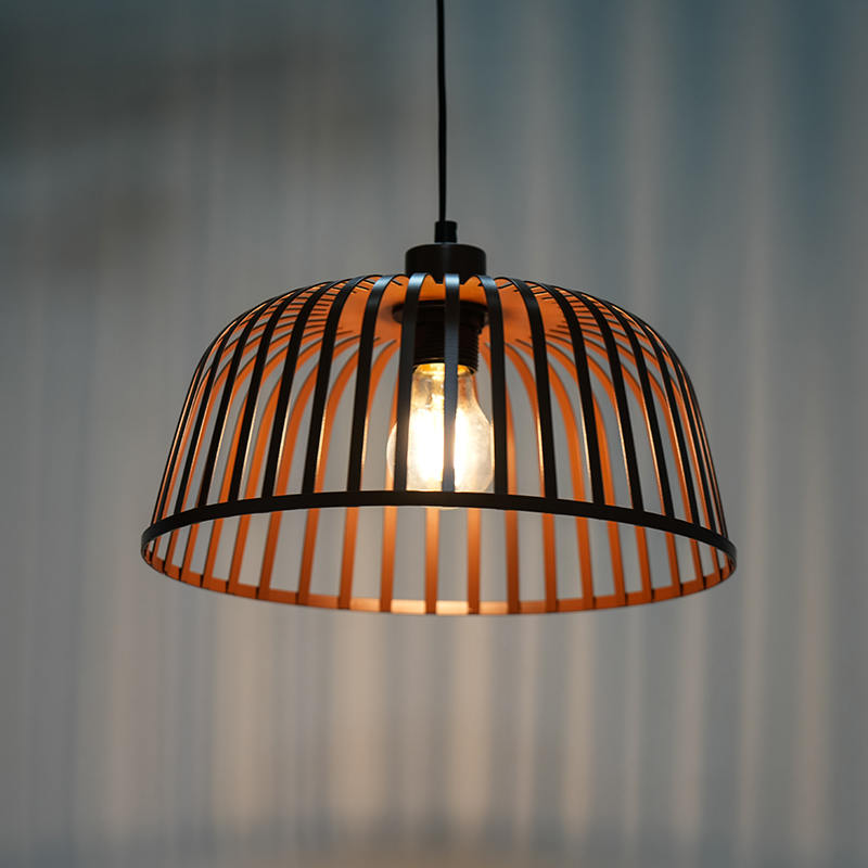 ভিনটেজ আয়রন ঝাড়বাতি