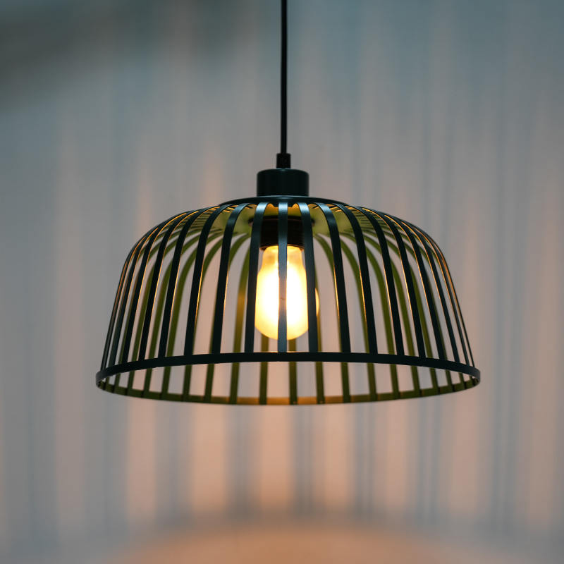 ভিনটেজ আয়রন ঝাড়বাতি