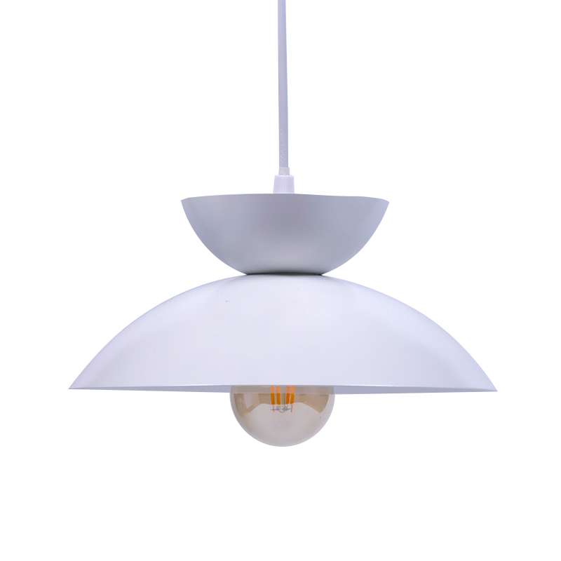 সাধারণ সাদা স্তরযুক্ত ধাতব ঝাড়বাতি